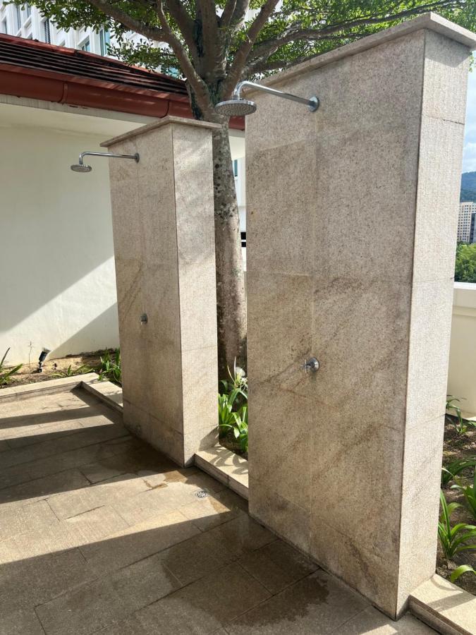 2Beds Seaview Straits Quay Comes With Carpark And Hothub Bagan Jermal Eksteriør billede