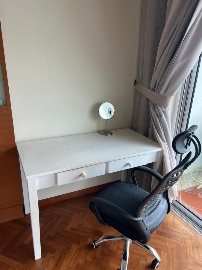 2Beds Seaview Straits Quay Comes With Carpark And Hothub Bagan Jermal Eksteriør billede